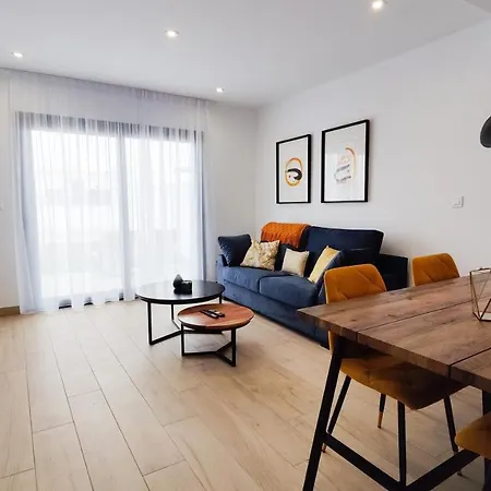 Panoramic Design 菲内斯特拉特